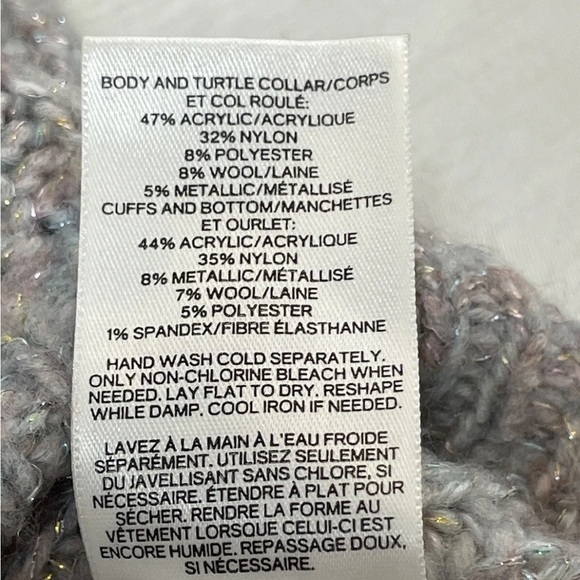 Express Gray Rainbow Metallic Oversized Slouchy Turtleneck Knit Sweater size M‎ - Picture 9 of 15